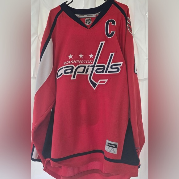 Men’s XXL custom made at Verizon Center Capital’s Jersey - Picture 2 of 3